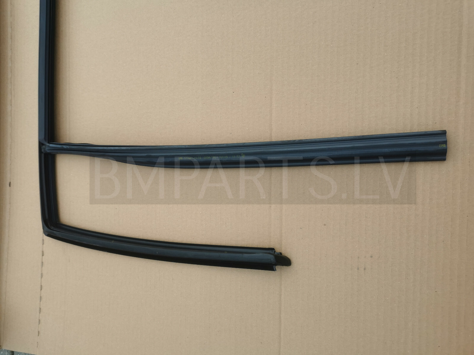 NEW GENUINE BMW 3 SERIES F31 LCI DOOR WINDOW SEAL REAR LEFT  