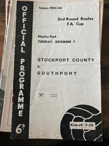 Southport HOME & AWAY programmes League & Non-League FREE POST 1960s 1970s 1980s - Picture 22 of 191
