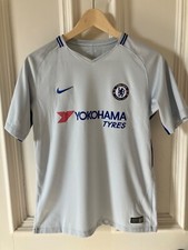 Chelsea FC 2017/18 Nike Away kit - shirt and shorts - Junior XL 13-15 years