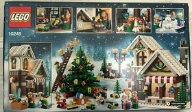 NEW LEGO Creator Expert Winter Toy Shop - 10249 (898 pieces) in Sealed Box