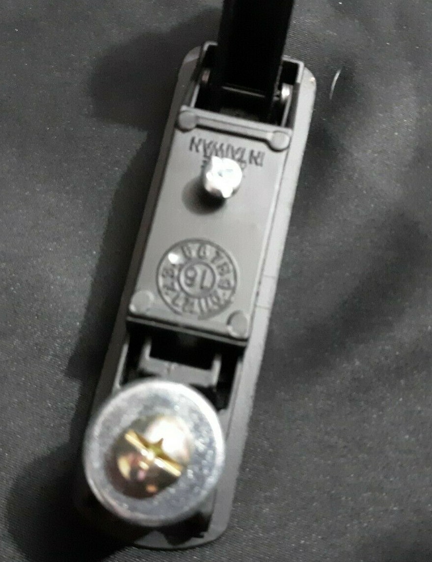 FASTEC FIC LOCKING PIVOT LATCH 10212 TRAILER COMPARTMENT BAGGAGE DOOR ...