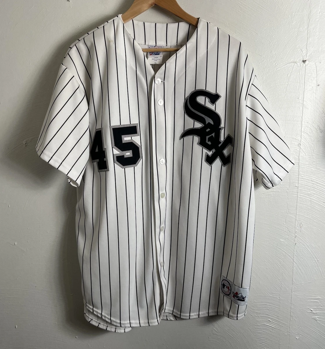 Preços baixos em Michael Jordan Masculino MLB Jerseys | eBay