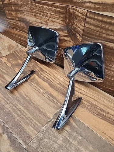 Pair Of Chevy GM Side View Door Mirrors 9826594 Olds Buick Box Top Caprice Donk