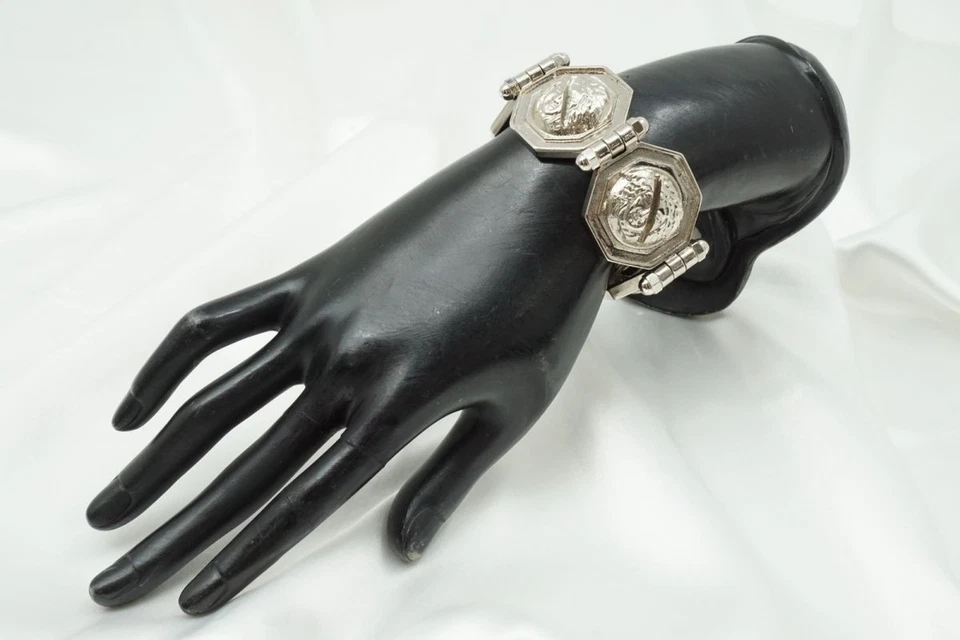 GIANNI VERSACE Vintage Medusa Brazalete Octágono Medalla Plata 2140j Foto 2 de 4