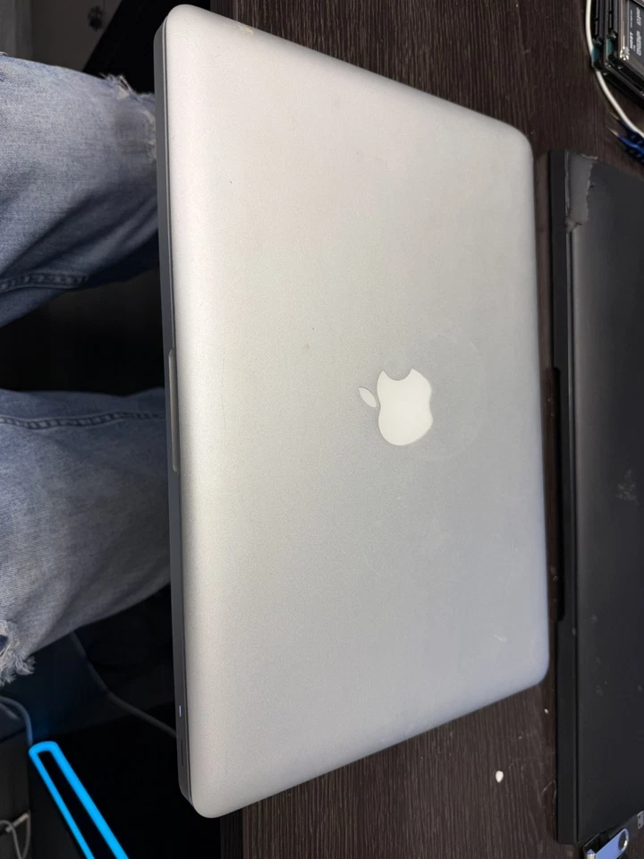 🔥🔥Upgraded🔥🔥Apple MacBook Pro 13.3 - Image 3 of 3