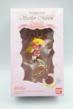 Bandai Sailor Moon Twinkle Dolly 4 Keychain Charm Sailor V & Silver Crystal