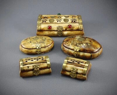 Budawi® Schatulle Dose aus Horn / Bone oval /eckig mit Intarsien aus Messing