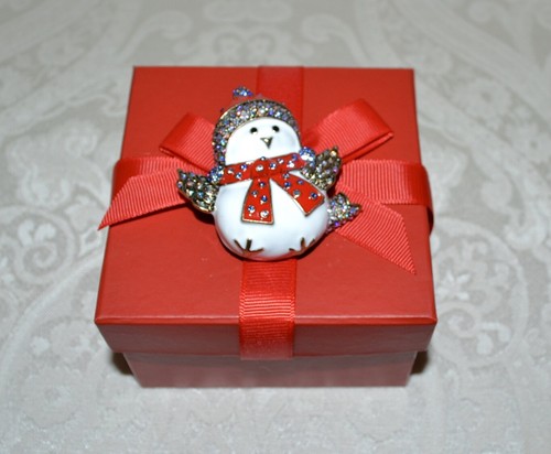 New $140 HEIDI DAUS "Baby Snow Bird" Pin Swarovski Crystal Brooch Christmas - Picture 6 of 6