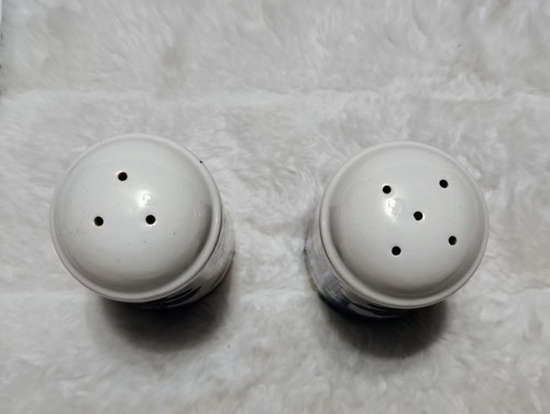 Johnson Brothers Willow Blue England Salt & Pepper Shaker Set Rare - Picture 12 of 12