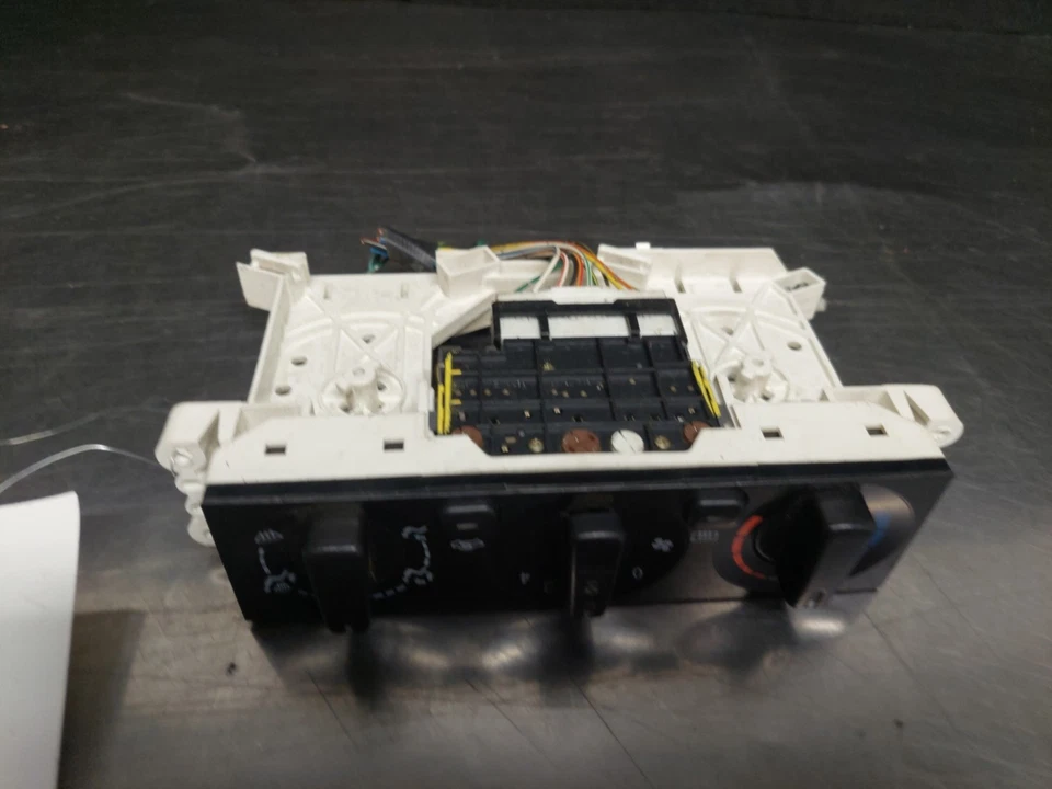 Mitsubishi Eclipse 2000-2002 calor aire acondicionado calentador temperatura climatización climatización Foto 4 de 4