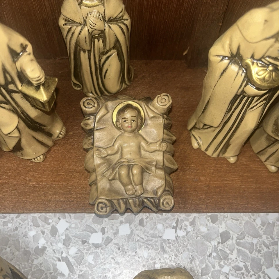 Belén Mid Century 11 piezas plástico compuesto marrón bronceado hecho en Japón 1 defecto Foto 4 de 4