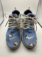 Hello Kitty Nike Presto women’s size 7 Pre Owned  Shows Some Wear