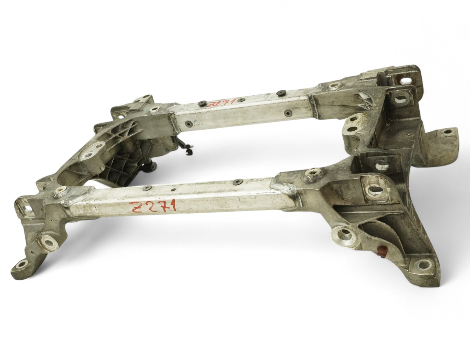 2014 - 2017 MASERATI GHIBLI S M157 AWD SUSPENSION SUBFRAME CROSSMEMBER FRONT OEM