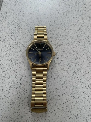 Nixon Sentry 38 SS Armbanduhr - Gold/ Black Sunray - Bild 1 von 4