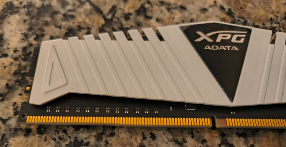 ADATA XPG 32GB (4x8Gb) DDR4 3000MHz (8GX4) Ram Memory