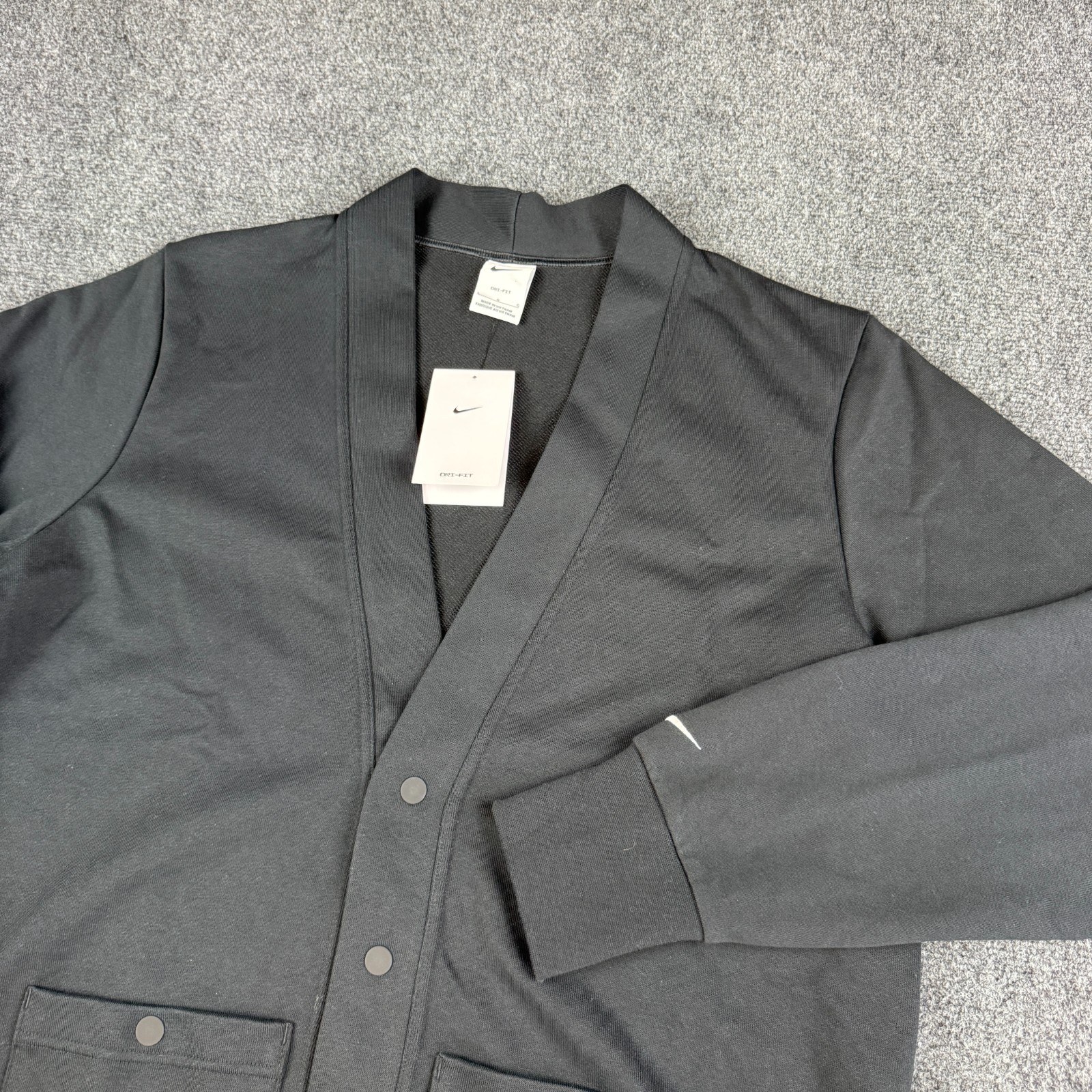 Nike Dri-FIT Standard Issue Golf Cardigan Mens Size Large Black FB5464-440 NWT