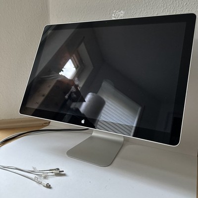 Apple LCD Cinema Display 24  A1267