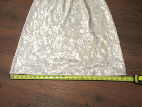 Deena Vintage Shiny Ivory Satin Half Slip Floral Leaf Swirl Design M