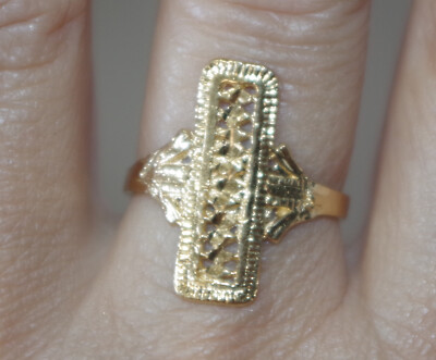 VINTAGE 14k OVER STERLING RECTANGULAR FILIGREE DIAMOND CUT ELONGATED RING 