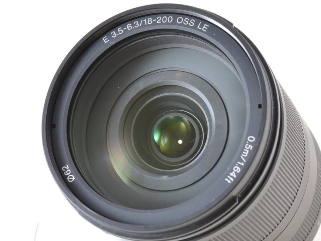 Excellent++] Sony Zoom Lens 18-200mm F/3.5-6.3 E-Mount SEL18200LE