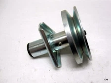 Oregon 82-354 John Deere Spindle Assembly for AM124511