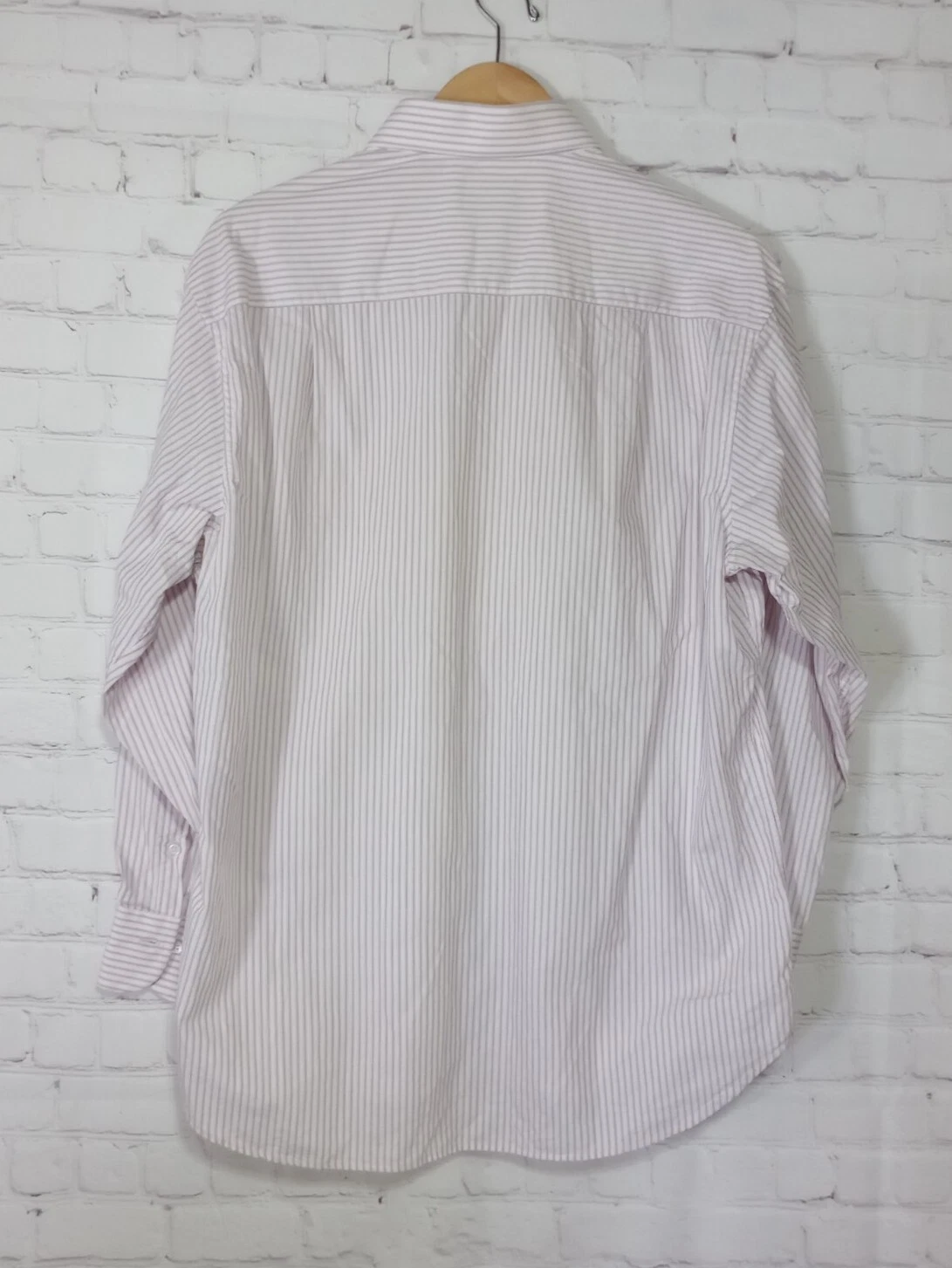burton up long sleeve beige purple shirt