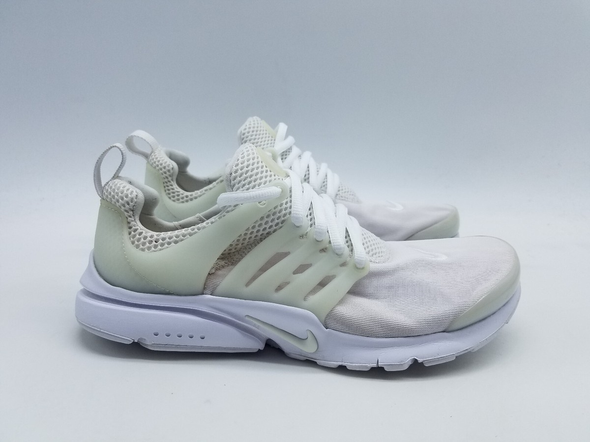 presto nike running shoes
