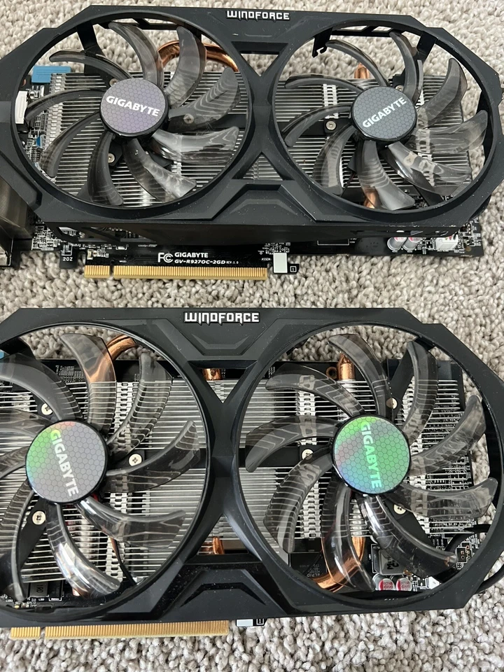 GIGABYTE R9 270 WindForce OC 2GB PCI Express 3.0 HDMI DVI DP Graphics Video Card - Image 2 of 3