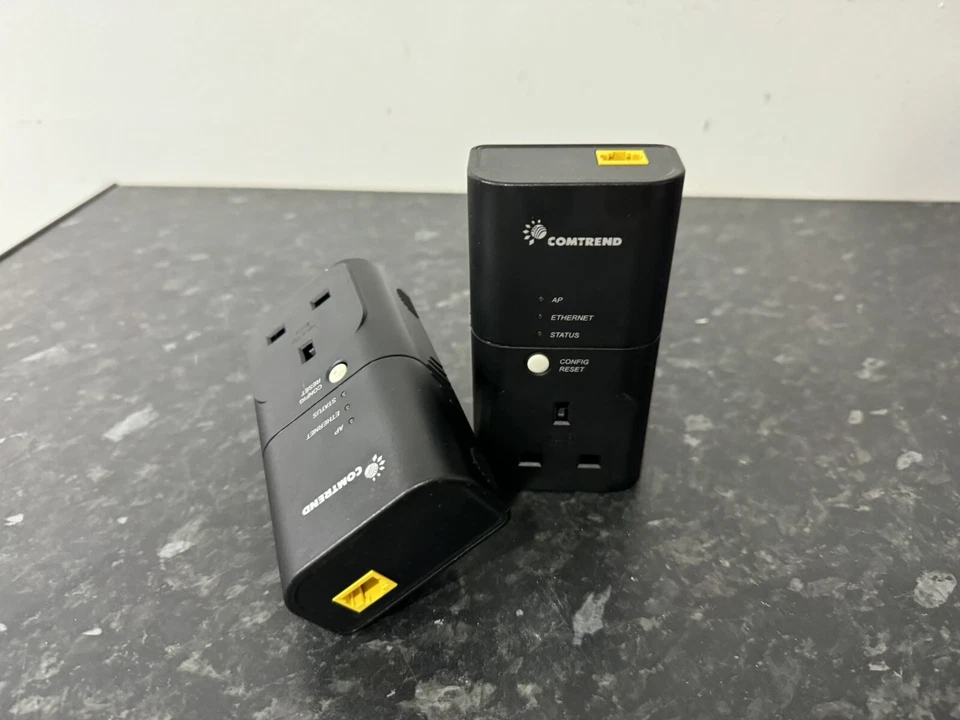 Pair of Comtrend Powerline Ethernet Adapters PowerGrid 9020 X 2 Black BS1363 - Image 3 of 4