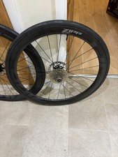 Zipp 303s Carbon Tubeless Disc Brake Wheelset Shimano Cassette & Disc Brakes