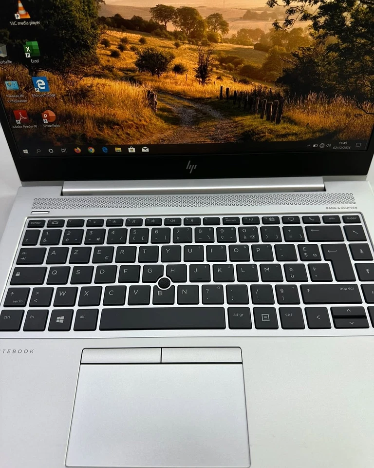 Portátil táctil HP EliteBook • 14” FHD • i5 8th • 16GB • 512GB SSD • Envío rápido ✅ Foto 3 de 4