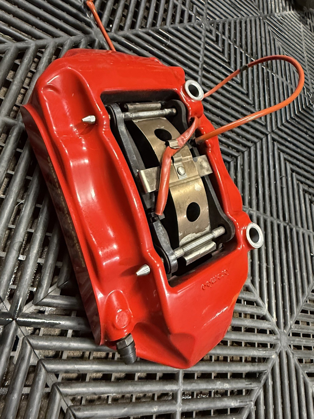 Rear Left Brake Caliper & Bracket Red OEM Ferrari California 2010