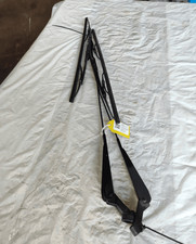 3831081A20000 Scheibenwischerarm Links SUZUKI JIMNY 1.3 4WD Suv 3p/b/1328cc