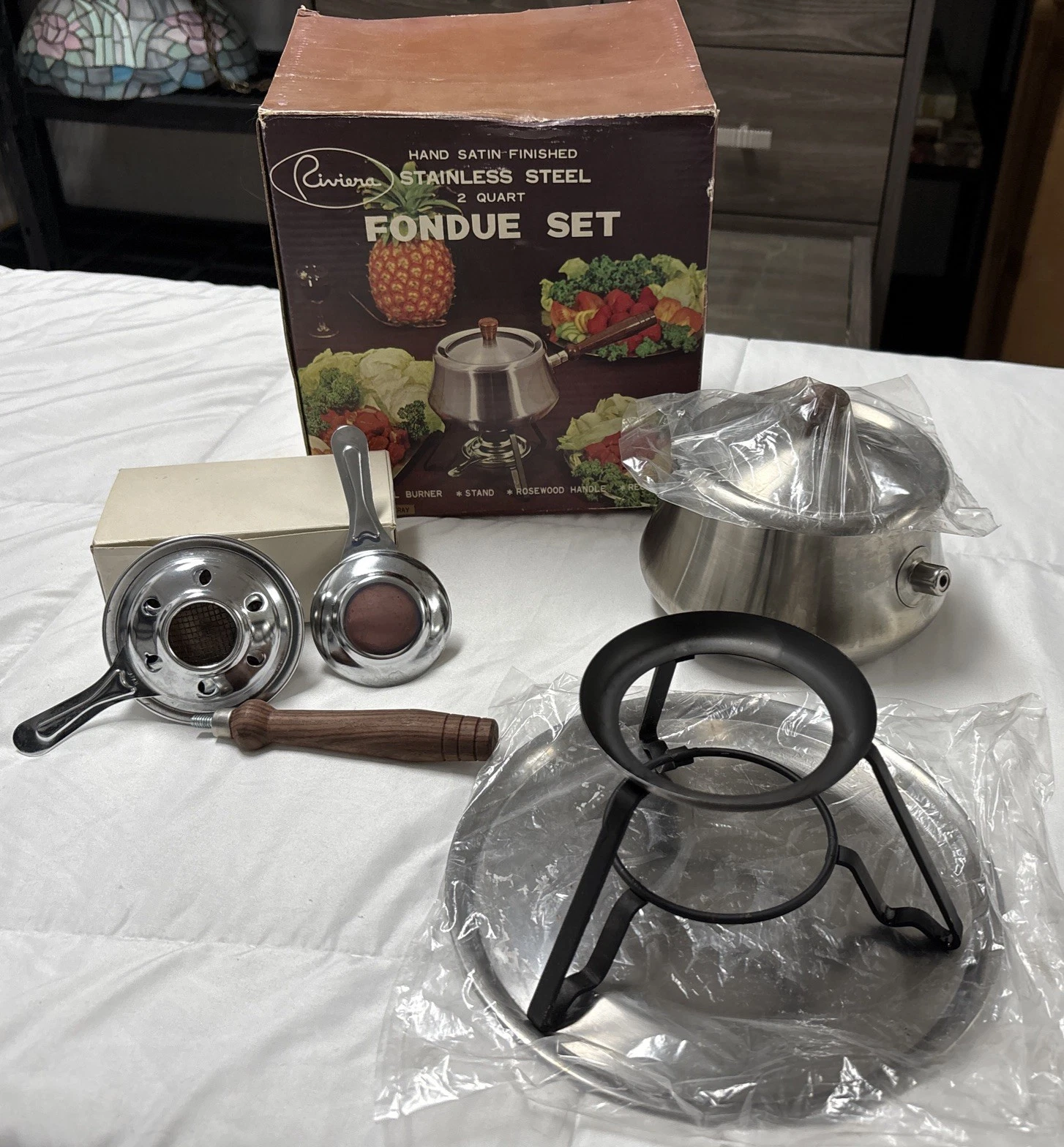 70” Vintage * Riviera* 2qt Stainless Fondue Set ( Japan )