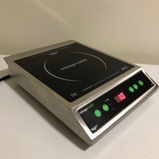 VOLLRATH CBL90122 - 12" GAS RADIANT AND LAVA ROCK CHARBROILER | Vision Equipment