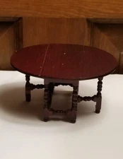 Vintage Bespaq Fantastic Merchandise dollhouse miniature wood drop leaf table