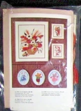 2 New Artcraft Concepts Floral Pictures Crewel Embroidery Kit #3758 Vintage