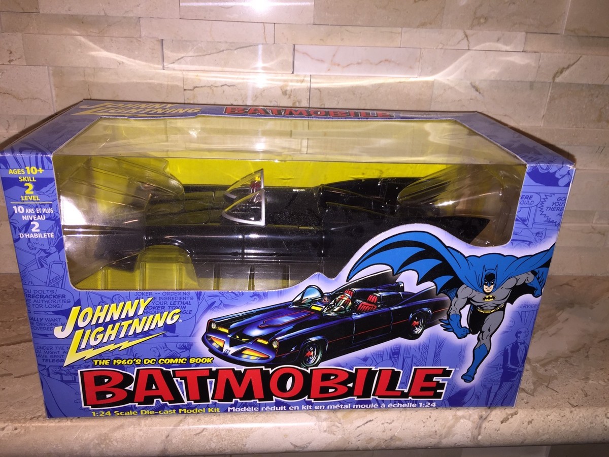 JOHNNY LIGHTNING 1960'S BATMOBILE DIECAST MODEL KIT NEW | eBay