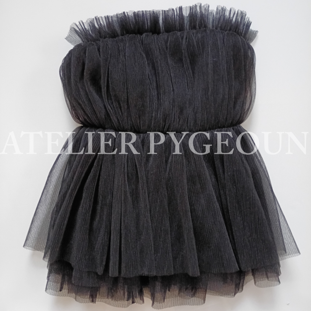 NWT H&M Holiday 2024 Pleated Tulle Bandeau Peplum Top Black NWT H&M Holiday 2024 Pleated Tulle Bandeau Peplum Top Black