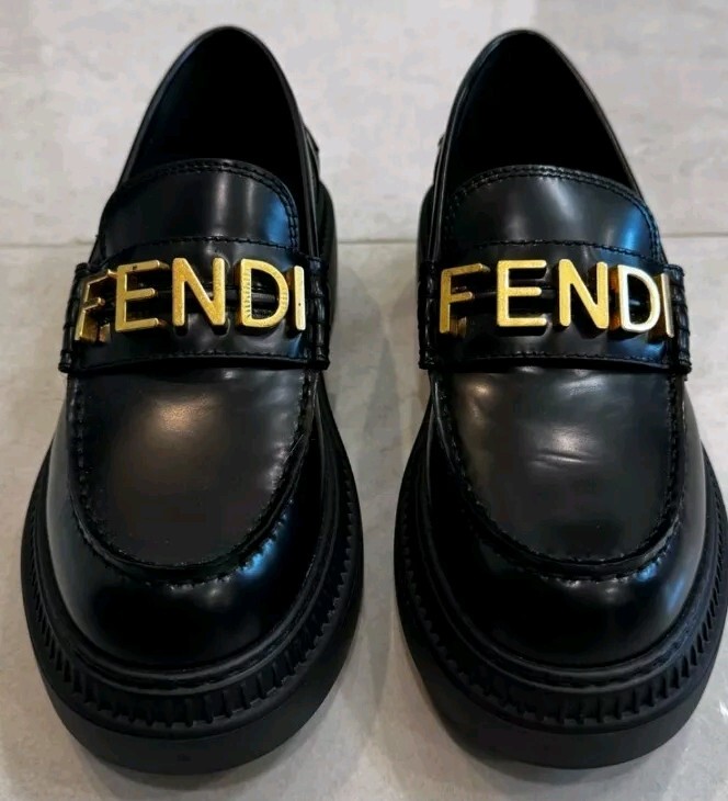 【関税&送料込み】Fendi Moccasters New Fendi Fendigraphy Black Leather Moccasin Platform