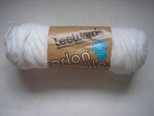 Leewards Orlon Sayelle Yarn 4 oz Worsted 1076 Off White New