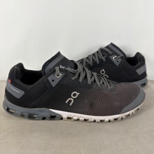 On Cloudflow Swiss Engineering Men Size 10.5 35.99238 Black Asphalt RunningShoes