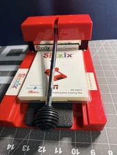 Sizzix Original Provo Red Die Cut Machine Personal Die-cutter C4