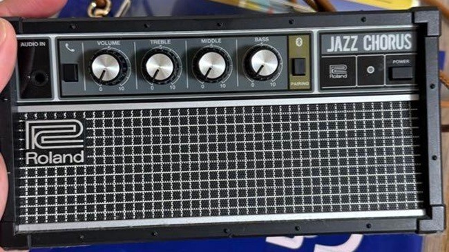 Roland Jc-01 JC01 Jazz Chorus Bluetooth Audio Speaker for