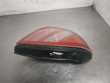 Feu arrière Nissan ALMERA