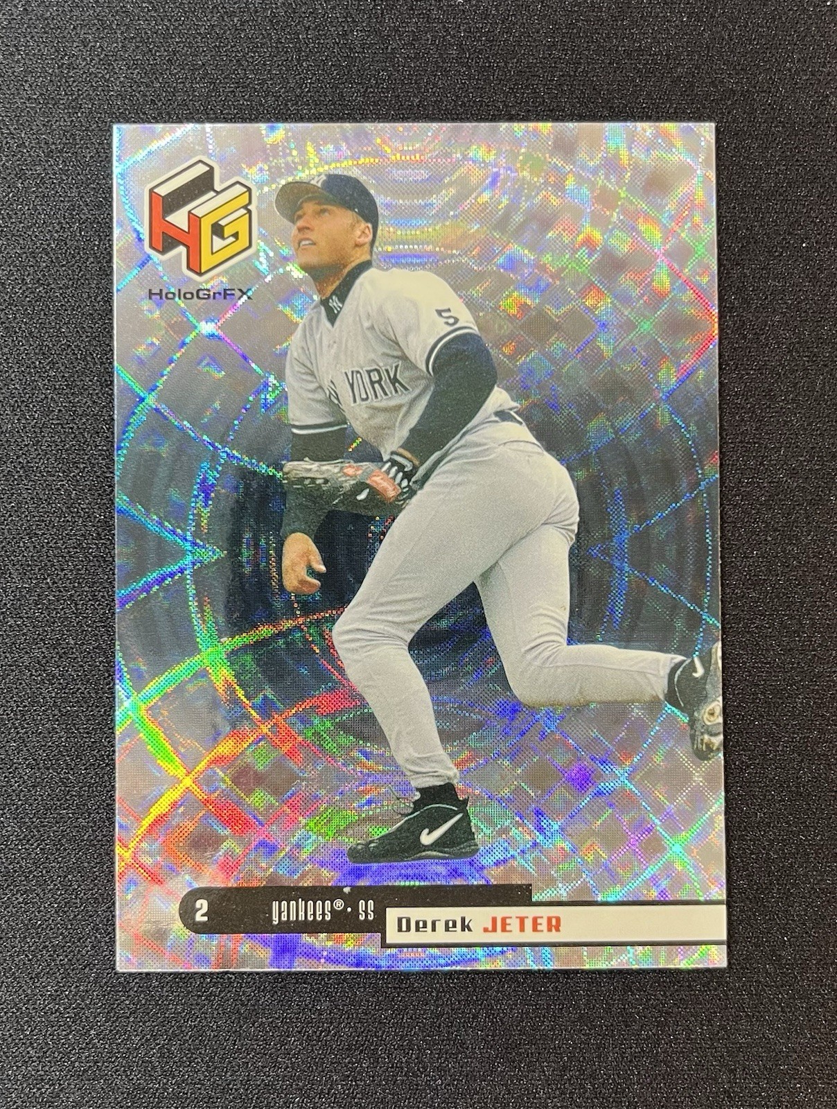 1999 Upper Deck HoloGrFX Derek Jeter #38 New York Yankees Baseball Card