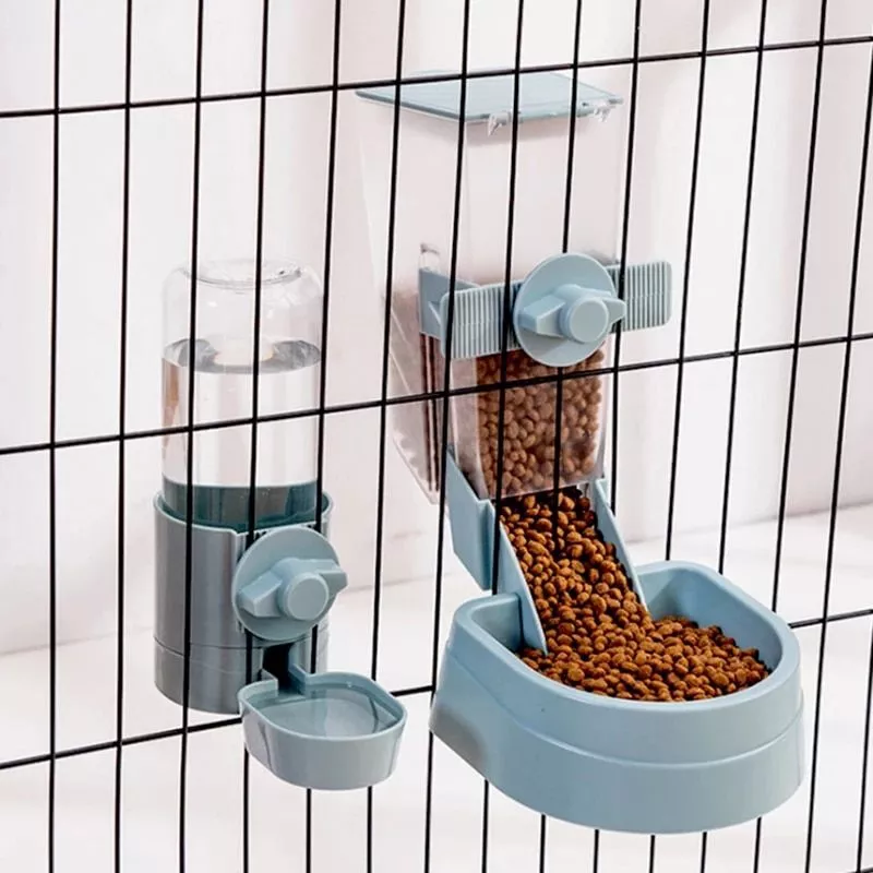 Hanging dog food clearance dispenser