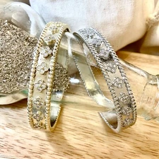 High-end Brand Style Gold plated ball trim pave 4 leaf bangle stunning bracelet 