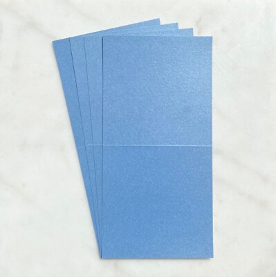 10 x perlmuttquadratische Kartenrohlinge 12,5 cm x 12,5 cm/288 GSM - hellmarineblau