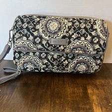 Vera Bradley Floral Black/White Quilted Wallet Wristlet